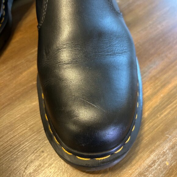 Doc Marten 2976 Slip Resistant Leather Chelsea Boots - Picture 1 of 5